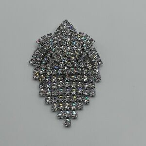 Vintage celebrity NY brooch